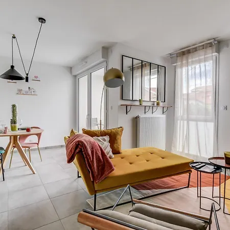 아파트 Oiqia Bonnefoy ~ 1 Avec Balcon *