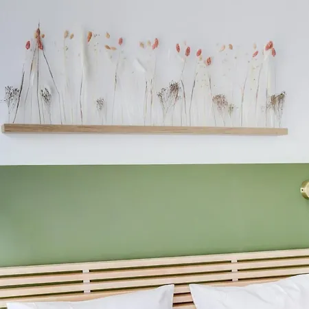 Oiqia Bonnefoy ~ 1 Avec Balcon