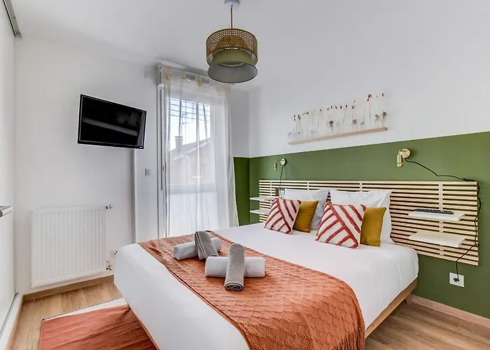 Oiqia Bonnefoy ~ 1 Avec Balcon