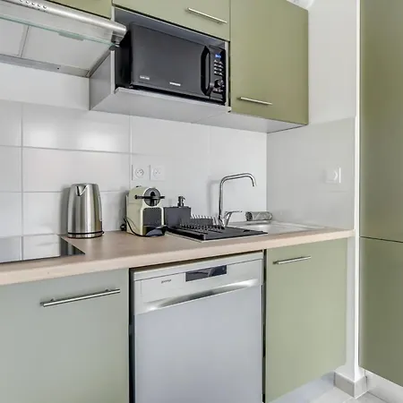 Oiqia Bonnefoy ~ 1 Avec Balcon Apartment *