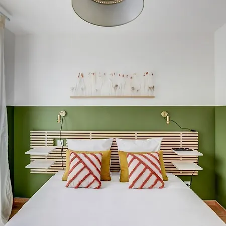 Oiqia Bonnefoy ~ 1 Avec Balcon Apartment *